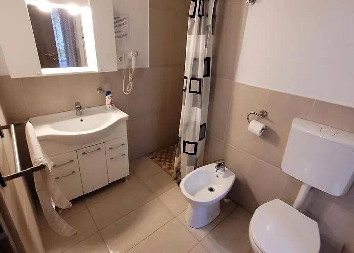 Hotel apartamentowy Anastasia Balcescu 3 Self Check In Code From 2 Pm With Kitchen Bukareszt