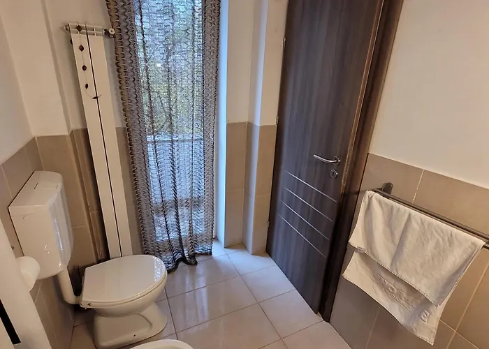 Apartmanhotel Anastasia Balcescu 3 Self Check In Code From 2 Pm With Kitchen 3*